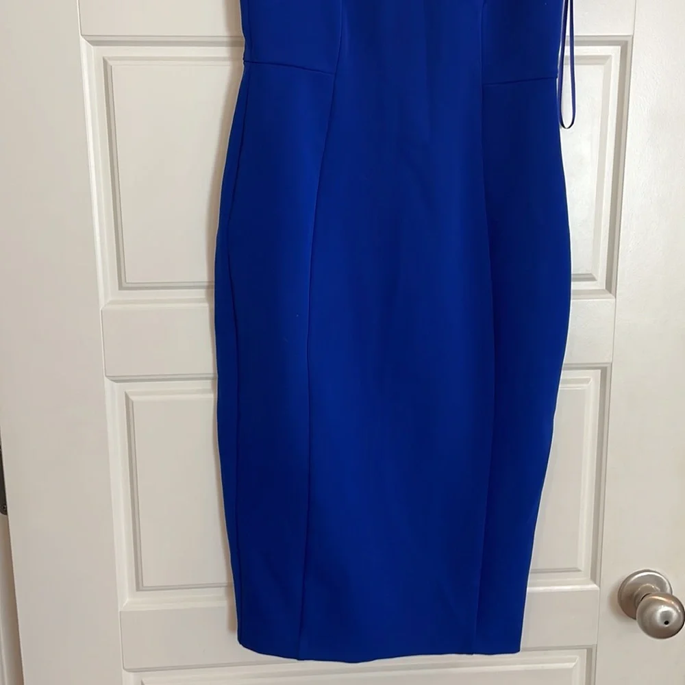 Woman’s blue dress - Picture 3 of 10